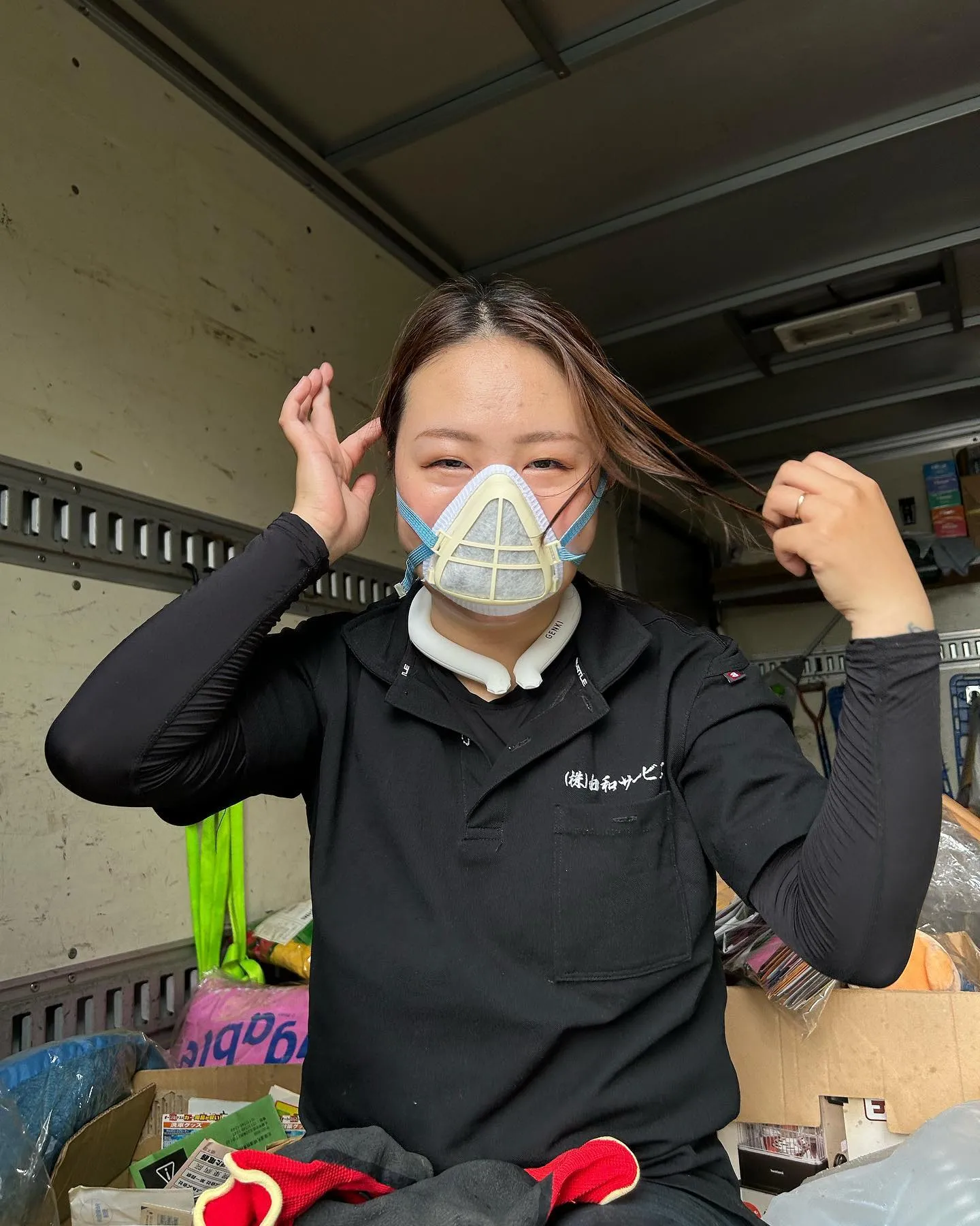 「一日目、札幌白石区のアパートでの挑戦 - 夜逃げの痕跡と向...